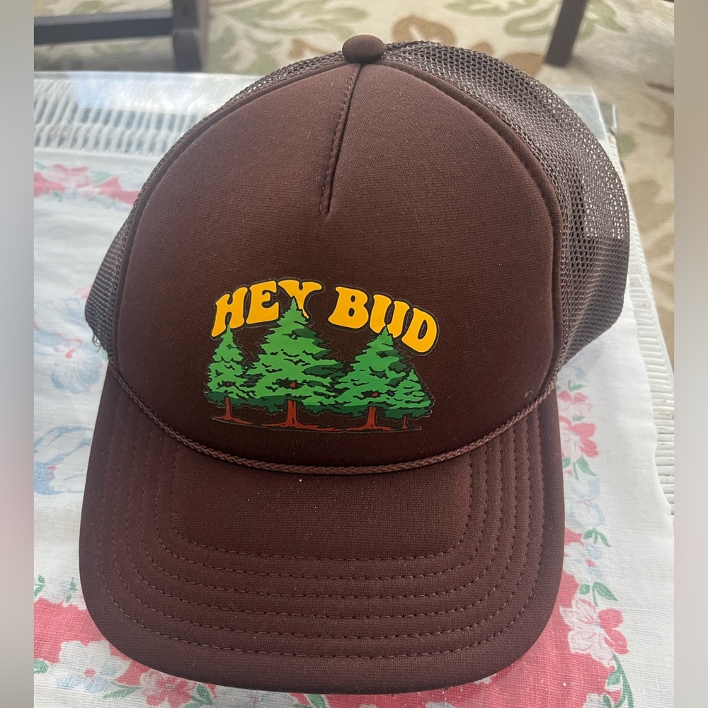 Brand new OTTO brand Brown Mesh adjustable Trucker Hat “Hey Bud”